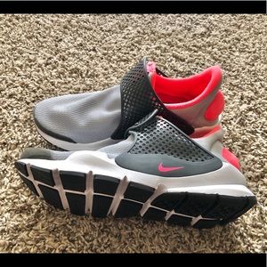 Nike Shoes - Nike sneakers Nike Shoes - Nike sneakers